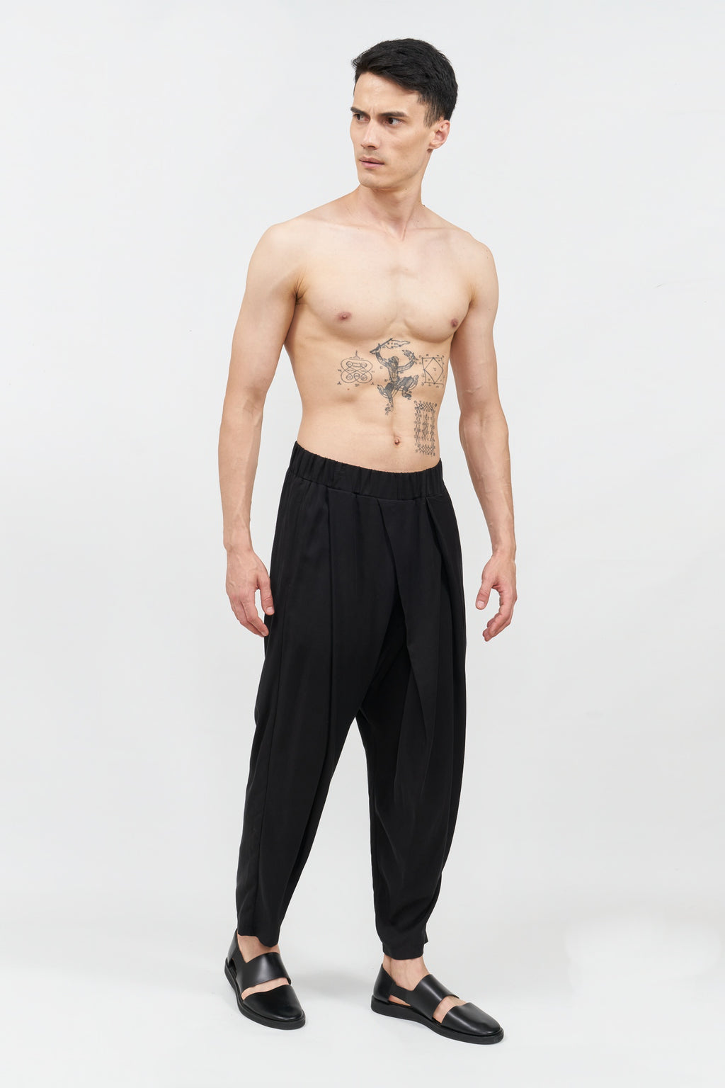 Ejja Design Üç Pileli Yarı Şalvar Pantolon — Samurai