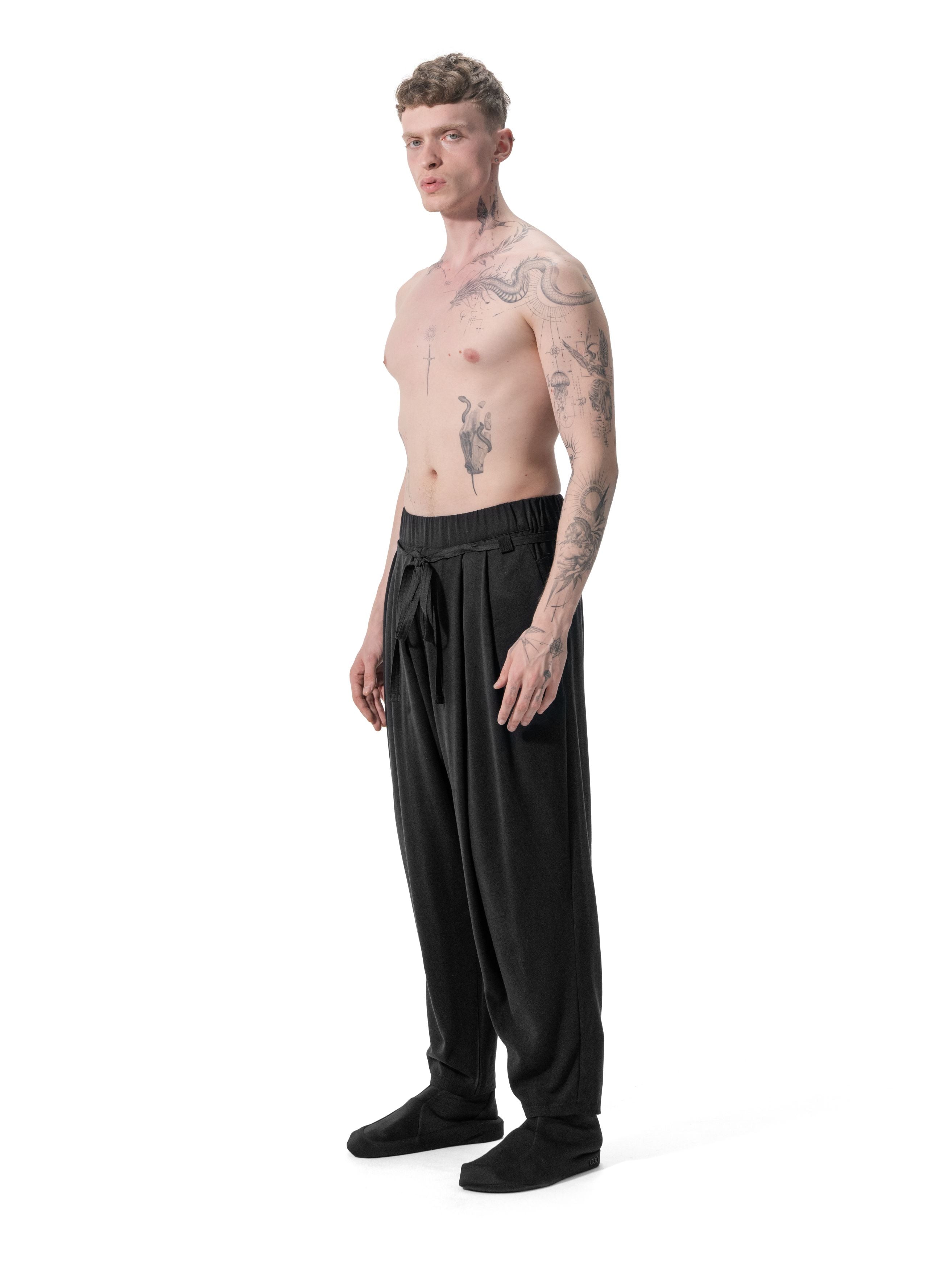 Ejja Design İç Pileli ve Bağcık Detaylı Yarı Şalvar Tencel Pantolon — Wabisabi